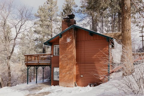 63f2b52a-3e3d-43a7-a635-0c195aa693b1