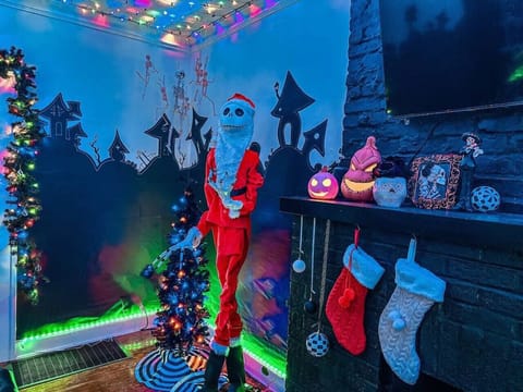 ⭐️⭐️⭐️⭐️⭐️"This will be a trip we will never forget. The home itself has everything you need, the owner has gone out of their way to make your stay special.  We would most definitely stay here again next time we visit Indianapolis." Lisa, May 2023