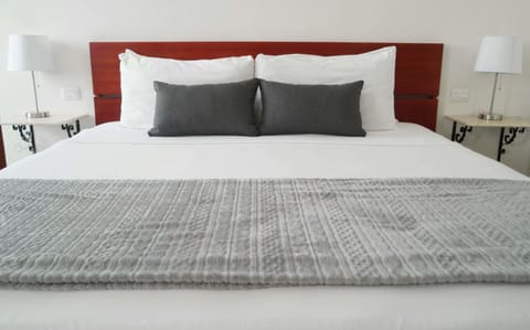 Superior Suite, 1 King Bed, Terrace, Pool View | 1 bedroom, premium bedding, pillowtop beds, in-room safe