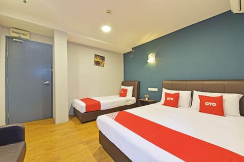 Comfort Triple Room | Free WiFi, bed sheets
