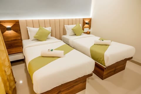 Premium Room | Free WiFi, bed sheets