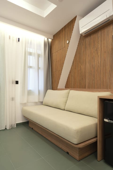 Design Triple Room, 1 Queen Bed with Sofa bed, Non Smoking, Courtyard View (00) | Premium bedding, pillowtop beds, in-room safe, individually decorated