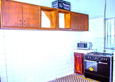 Apartment | Private kitchen | Fridge, microwave, oven, mixer