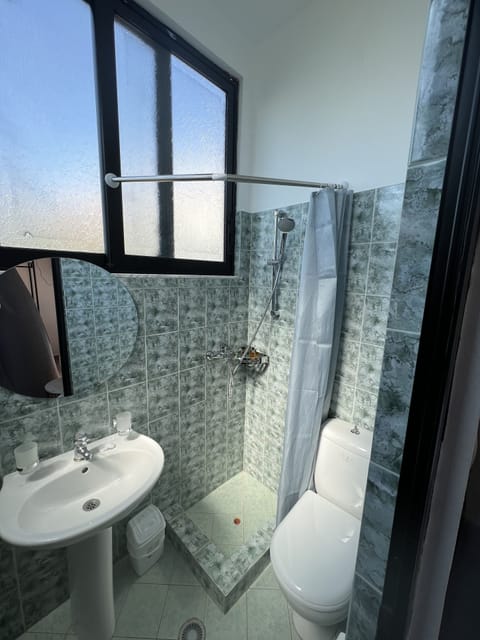 Double Room, Sea View | Bathroom