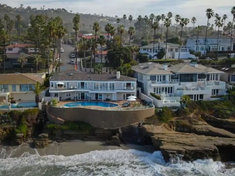 On the beach with VIEWS