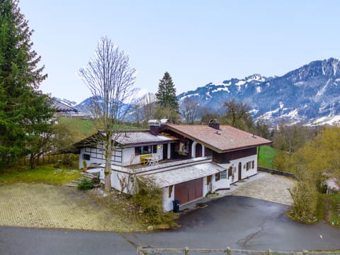 Holiday Home Exterior [winter]