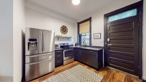 Kitchen: You'll find all the kitchen appliances you need, including a stove, fridge, and microwave.