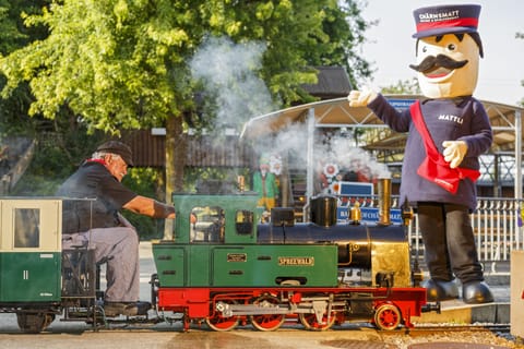 Children's play area - outdoor