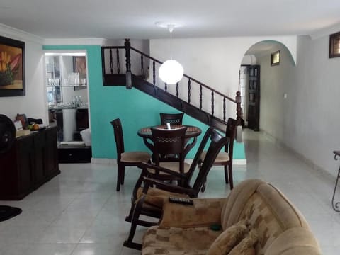 Shared Dormitory, 1 Bedroom, Smoking, Balcony | Lounge