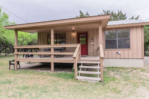 Front exterior view of cabin