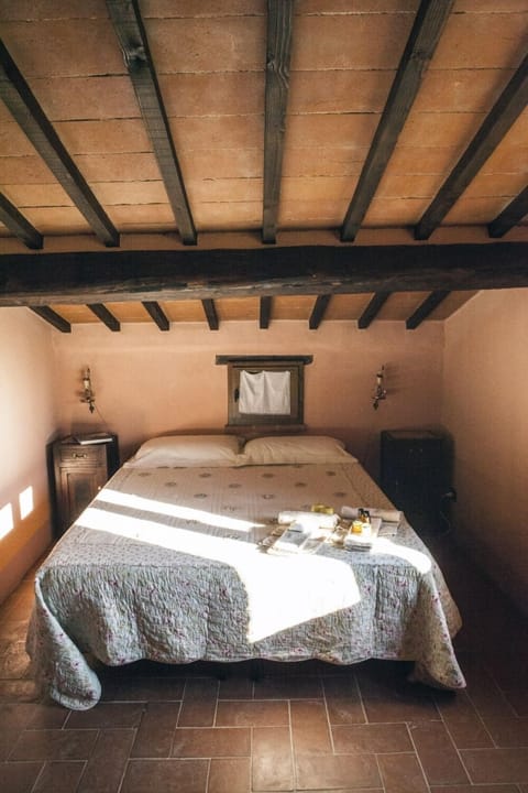 Double Room | Frette Italian sheets, premium bedding, memory foam beds