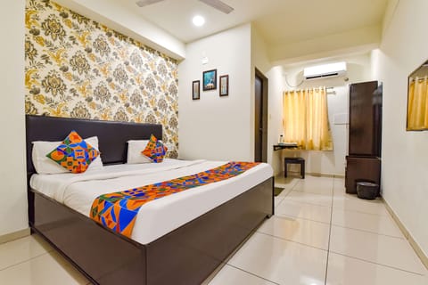 Deluxe Room | Free WiFi, bed sheets