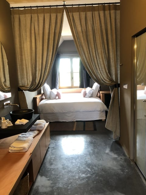 Deluxe Double Room | Premium bedding, memory foam beds, individually decorated