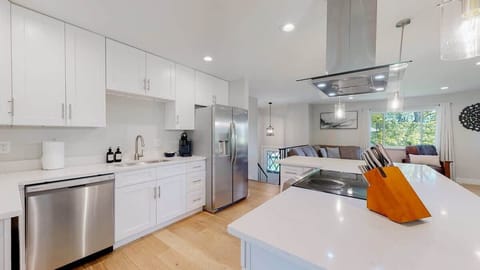Modern kitchen