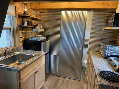 Just like Tiny House Nation! 