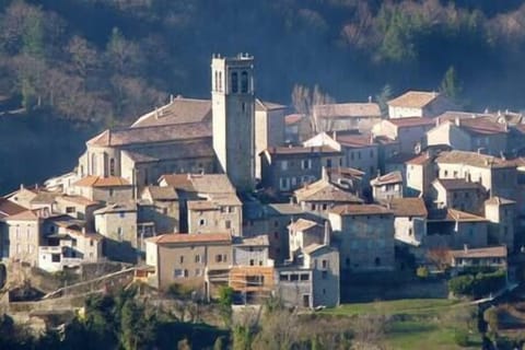 ccdba2b9-062a-4385-9247-9be8788b46ed