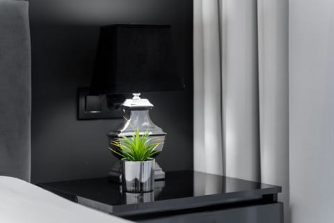 Double Room | Iron/ironing board, cribs/infant beds, free WiFi, bed sheets