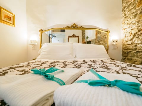 Comfort Apartment | 1 bedroom, Egyptian cotton sheets, premium bedding, down comforters