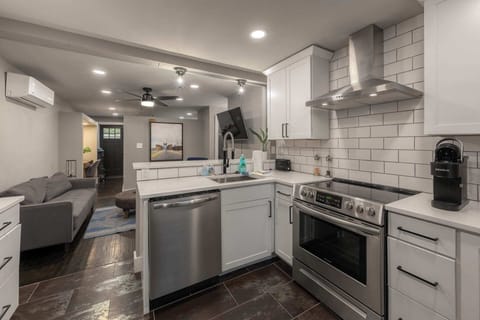 Spacious, well-equipped kitchen