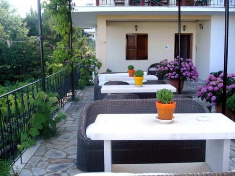 Studio, Smoking | 1 bedroom