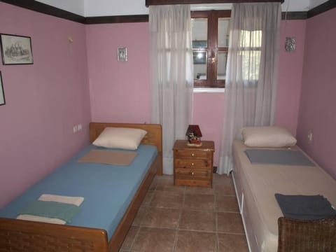 House, Smoking | 2 bedrooms