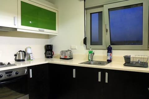 Double Ground Floor | Private kitchen | Full-size fridge, oven, stovetop, espresso maker