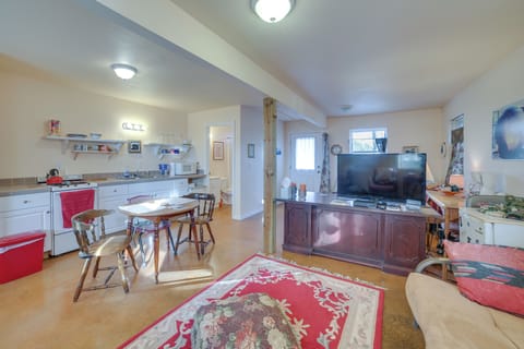 Apartment (0 Bedroom) | Interior