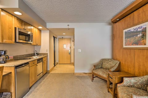 Apartment (0 Bedroom) | Interior