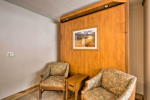 Apartment (0 Bedroom) | Interior