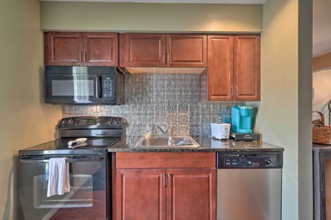 Apartment (1 Bedroom) | Private kitchen | Microwave, oven, stovetop, dishwasher