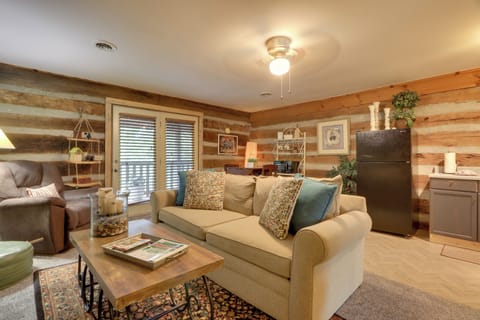 Apartment (1 Bedroom) | Interior