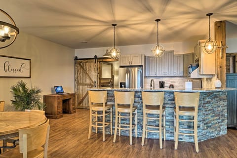 Apartment (1 Bedroom) | Interior