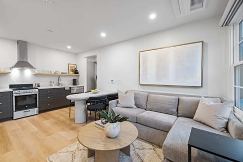 Luxury Apartment, Kitchen, Mountain View | Living area | Smart TV
