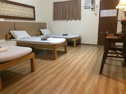 Standard Triple Room | Free WiFi