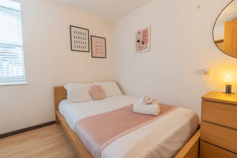 Basic Double Room | Free WiFi