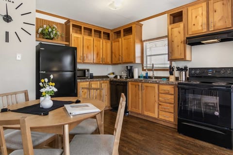 The kitchen at Hill Country Memories is well-appointed, with appliances, cooking and serving ware, and even complementary coffee!