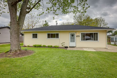 Dayton Vacation Rental | 3BR | 1.5BA | 1,050 Sq Ft | Step-Free Access