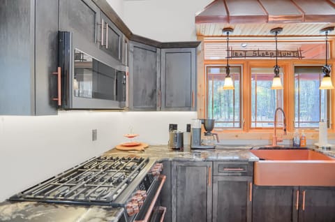 Country20Cottage2016