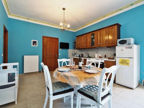 Villa Euphoria Apt 3 Afionas Kitchen