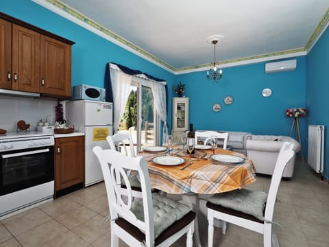 Villa Euphoria Apt 3 Afionas Kitchen