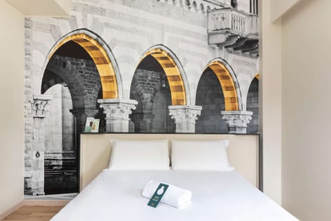 Standard Double Room, 1 Queen Bed | In-room safe, iron/ironing board, free WiFi, bed sheets