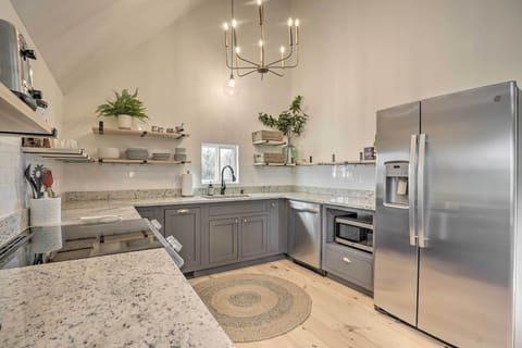 Cottage (3 Bedrooms) | Interior