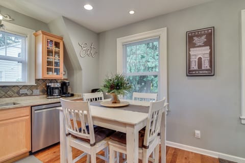 House (1 Bedroom) | Interior