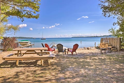 Charming Suttons Bay Cottage w\/ Shared Waterfront! | Suttons Bay ...