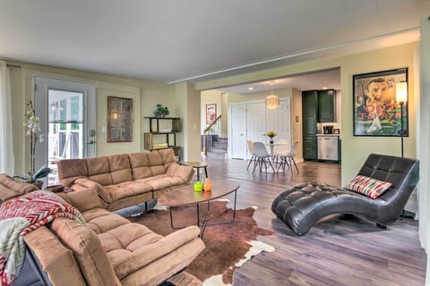 Cottage (2 Bedrooms) | Interior