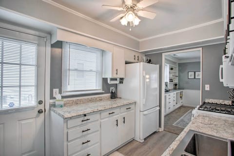 Cottage (4 Bedrooms) | Interior