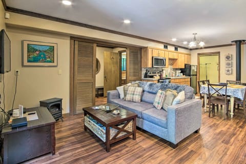 Cottage (2 Bedrooms) | Interior