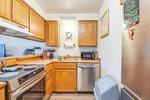 Apartment (1 Bedroom) | Interior