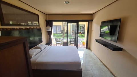 Standard Double Room | Free WiFi