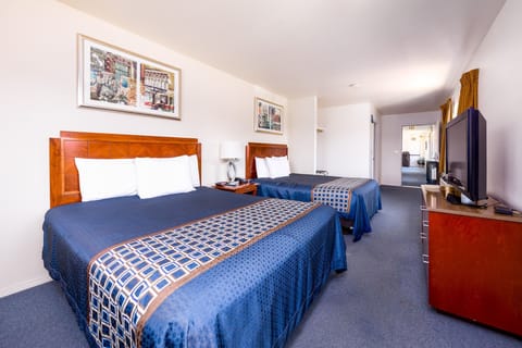 Double Room, 2 Queen Beds | Pillowtop beds, desk, blackout drapes, iron/ironing board